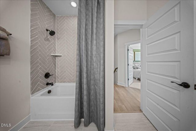 10918 Berry Woods Lane, Raleigh, NC 27617