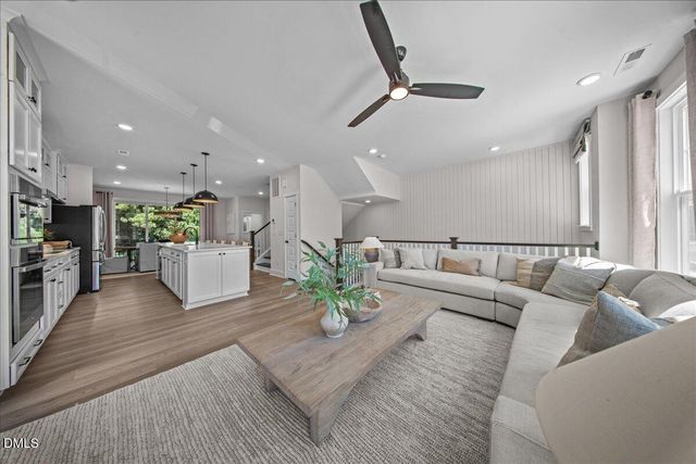10918 Berry Woods Lane, Raleigh, NC 27617