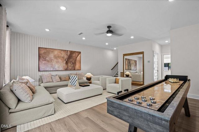 10918 Berry Woods Lane, Raleigh, NC 27617