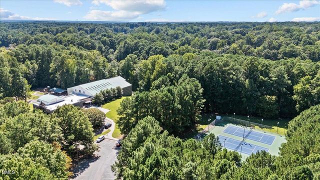 10918 Berry Woods Lane, Raleigh, NC 27617