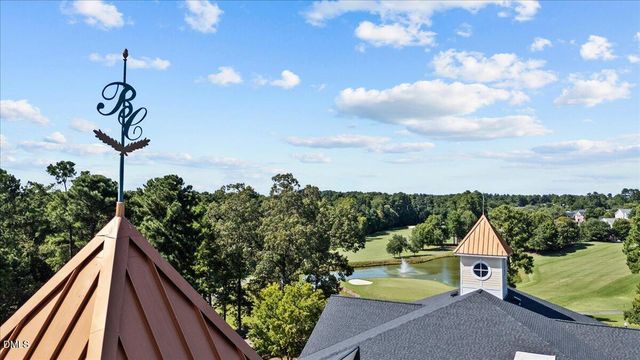 10918 Berry Woods Lane, Raleigh, NC 27617