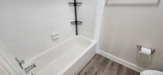 8710 Stream Cir, San Antonio, TX 78250