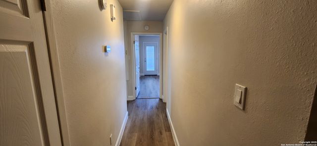 8710 Stream Cir, San Antonio, TX 78250