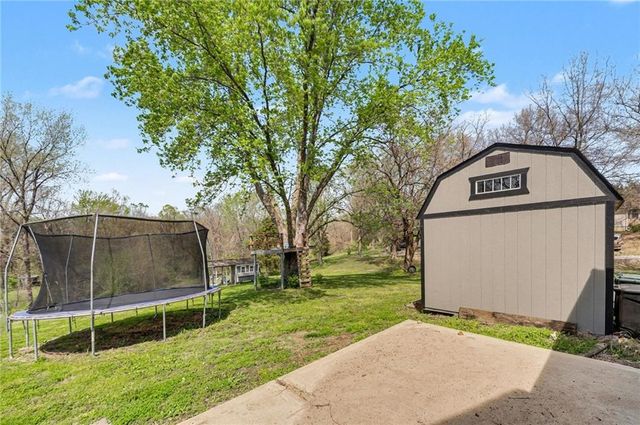 9710 N Conant Avenue, Platte City, MO 64079