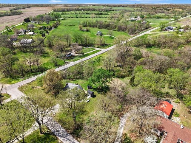 9710 N Conant Avenue, Platte City, MO 64079