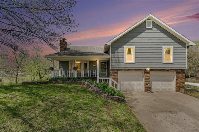 9710 N Conant Avenue, Platte City, MO 64079