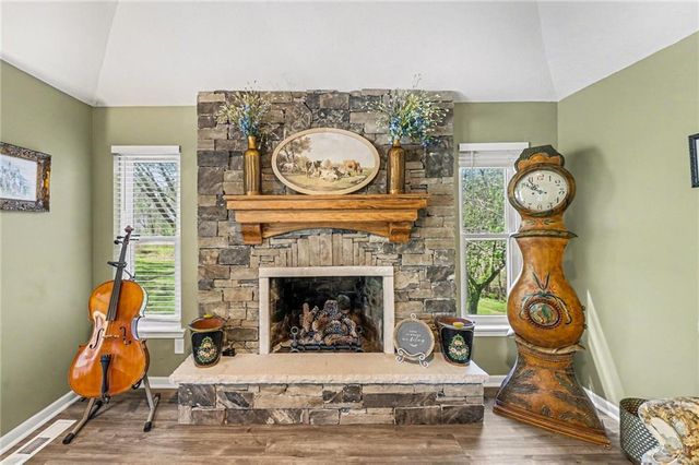 9710 N Conant Avenue, Platte City, MO 64079