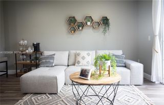 7941 Catalina Cir 7941, Tamarac, FL 33321