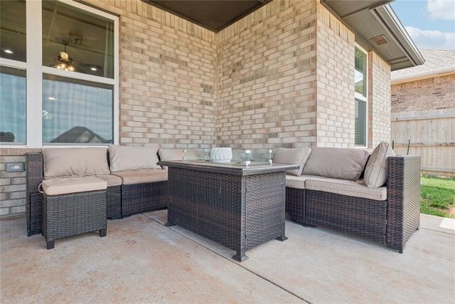 10413 SW 51st Street, Mustang, OK 73064