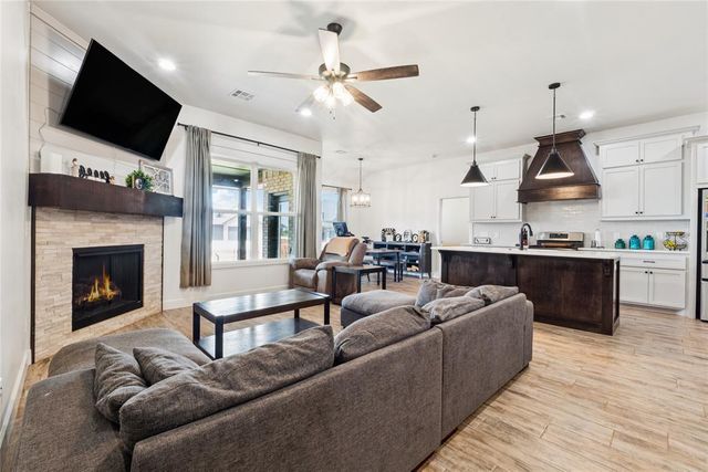 10413 SW 51st Street, Mustang, OK 73064