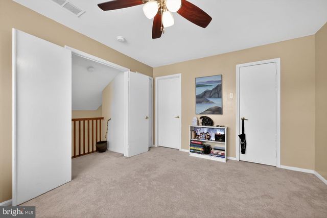608 WHARTON RD, Mount Laurel, NJ 08054