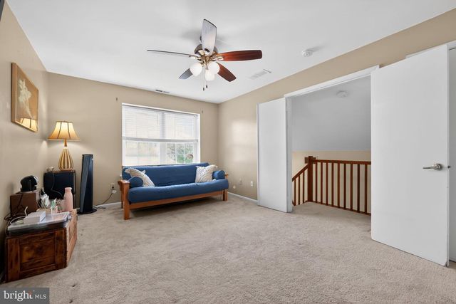 608 WHARTON RD, Mount Laurel, NJ 08054