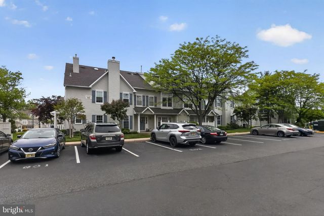 608 WHARTON RD, Mount Laurel, NJ 08054