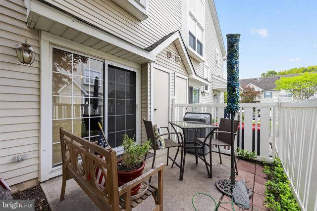 608 WHARTON RD, Mount Laurel, NJ 08054