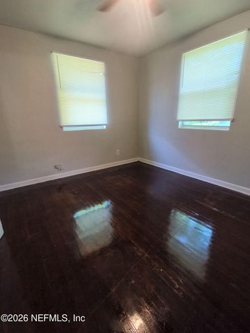 5440 CALLOWAY Court, Jacksonville, FL 32209