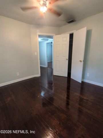 5440 CALLOWAY Court, Jacksonville, FL 32209