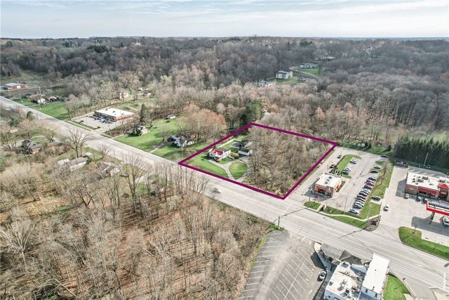 2341 S Hermitage Rd, Hermitage, PA 16148