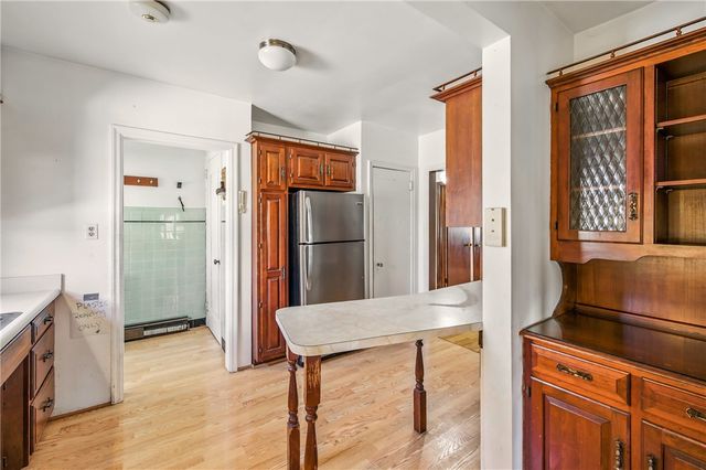 2341 S Hermitage Rd, Hermitage, PA 16148