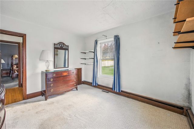 2341 S Hermitage Rd, Hermitage, PA 16148