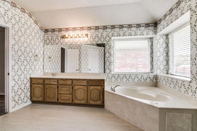 616 Big Oak Court, Rockwall, TX 75087
