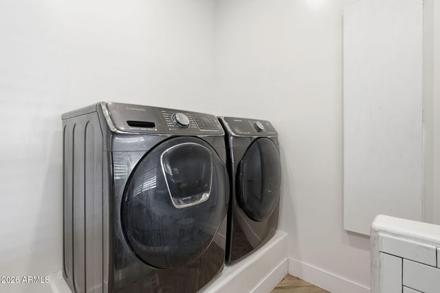 2858 E REDFIELD Road, Gilbert, AZ 85234