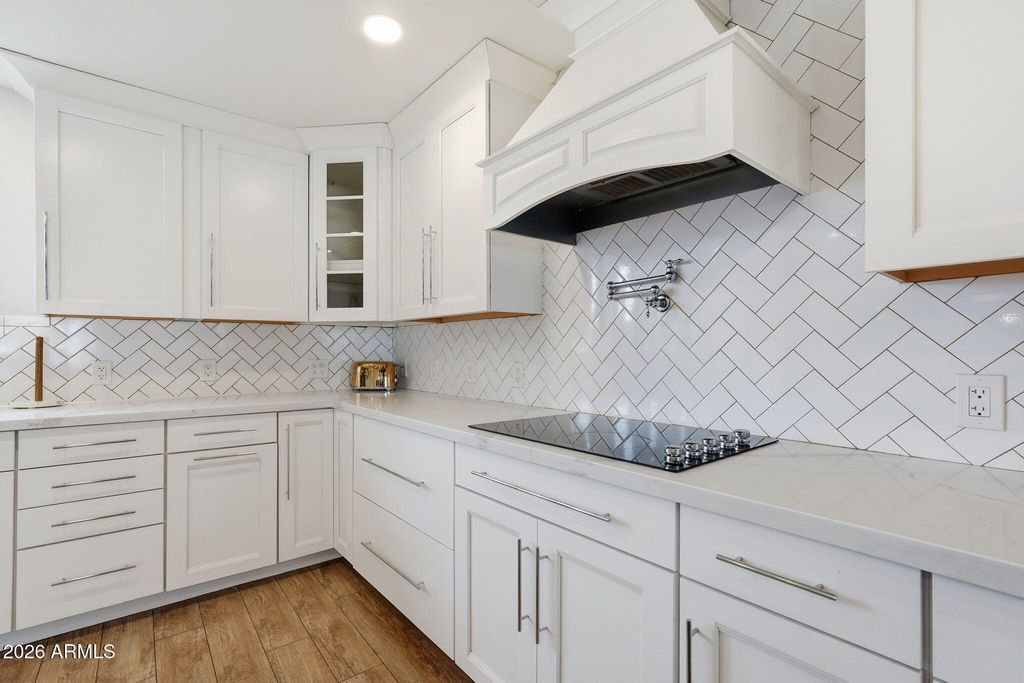Image 26 of property listing at 2858 E REDFIELD Road, Gilbert, AZ 85234