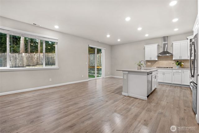 12325 55th Drive SE, Snohomish, WA 98296