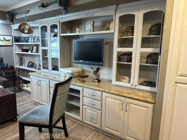 1860 McKinney Wy M15-21A, Seal Beach, CA 90740