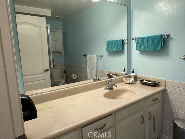 1860 McKinney Wy M15-21A, Seal Beach, CA 90740