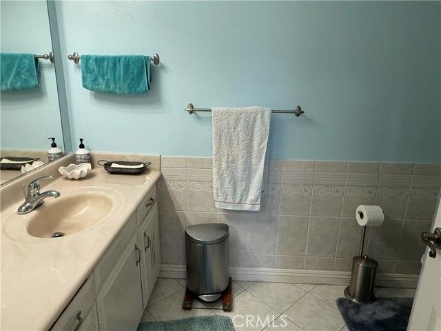 1860 McKinney Wy M15-21A, Seal Beach, CA 90740