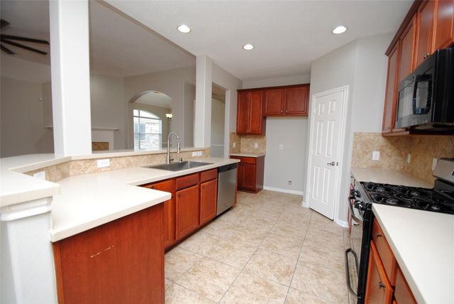 13409 Gardenspring Court, Rosharon, TX 77583