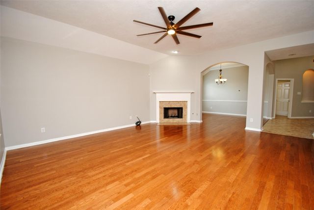 13409 Gardenspring Court, Rosharon, TX 77583