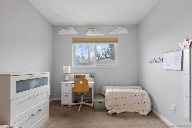 976 Dimarino St, San Diego, CA 92114