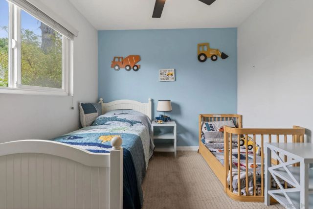 976 Dimarino St, San Diego, CA 92114