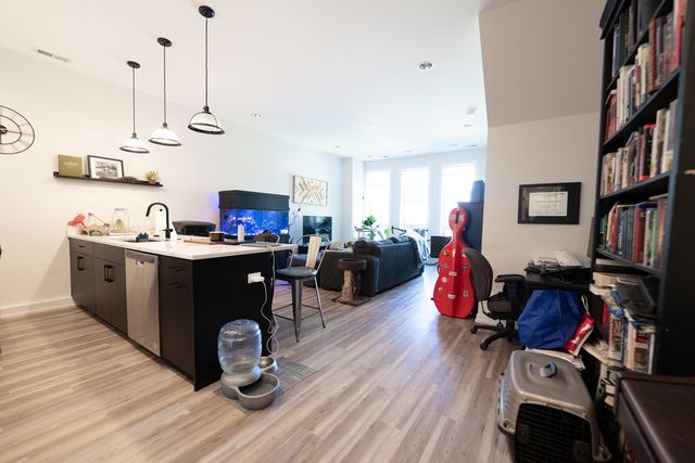 321 S Washtenaw Avenue, Chicago, IL 60612