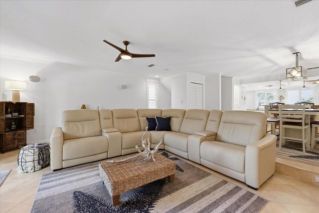 501 SANDY HOOK ROAD, Treasure Island, FL 33706