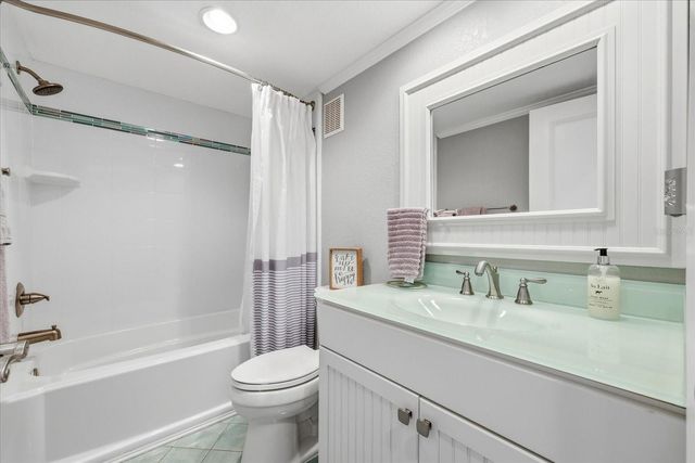 501 SANDY HOOK ROAD, Treasure Island, FL 33706