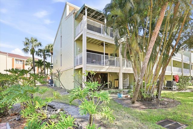 501 SANDY HOOK ROAD, Treasure Island, FL 33706