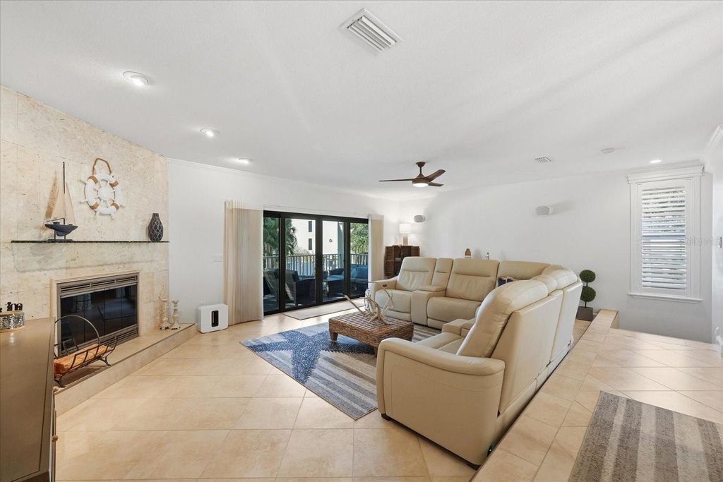 Image 15 of property listing at 501 SANDY HOOK ROAD, Treasure Island, FL 33706