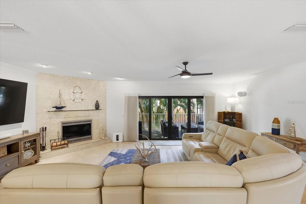 Image 17 of property listing at 501 SANDY HOOK ROAD, Treasure Island, FL 33706