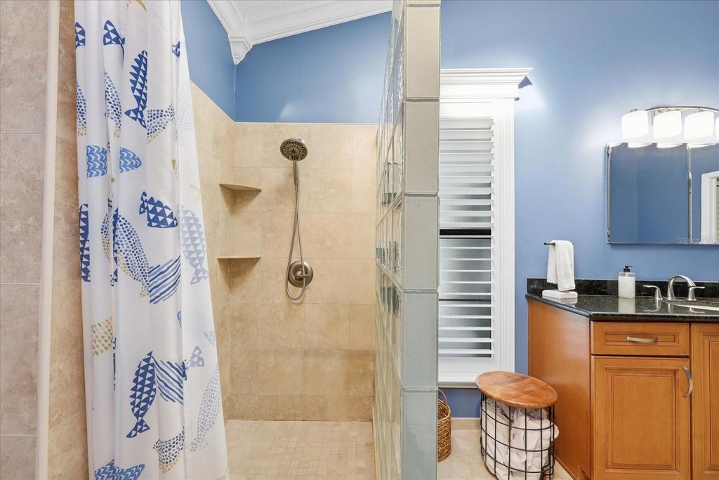 Image 30 of property listing at 501 SANDY HOOK ROAD, Treasure Island, FL 33706