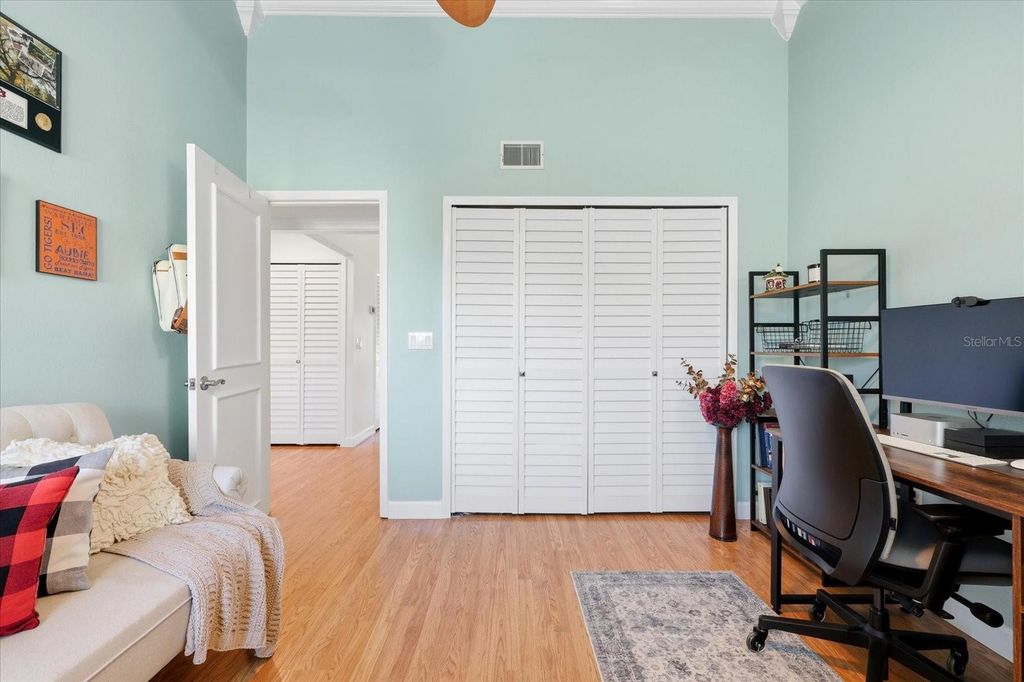 Image 36 of property listing at 501 SANDY HOOK ROAD, Treasure Island, FL 33706