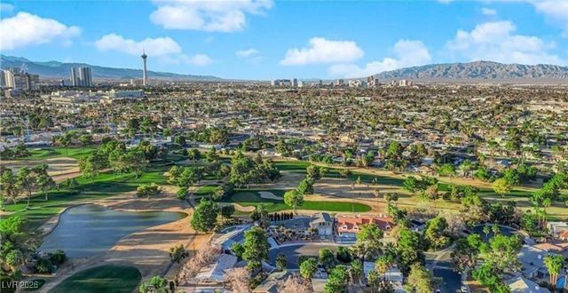 2136 Mohigan Way, Las Vegas, NV 89169