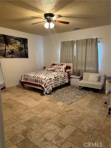 11238 Lindsay Lane, Apple Valley, CA 92308