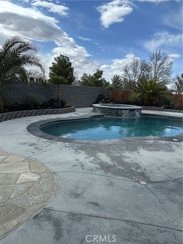 11238 Lindsay Lane, Apple Valley, CA 92308