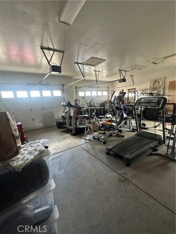 11238 Lindsay Lane, Apple Valley, CA 92308