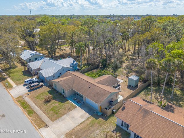 1424 Mollie Road, Daytona Beach, FL 32114