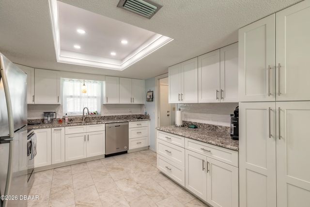 1424 Mollie Road, Daytona Beach, FL 32114