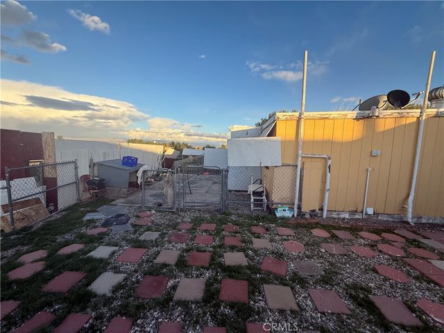 140 Safari Drive, Needles, CA 92363