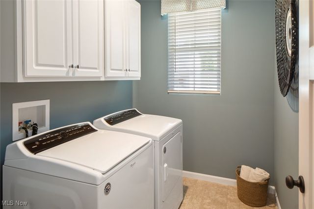 10776 Winding Creek Chase, Columbia Station, OH 44028